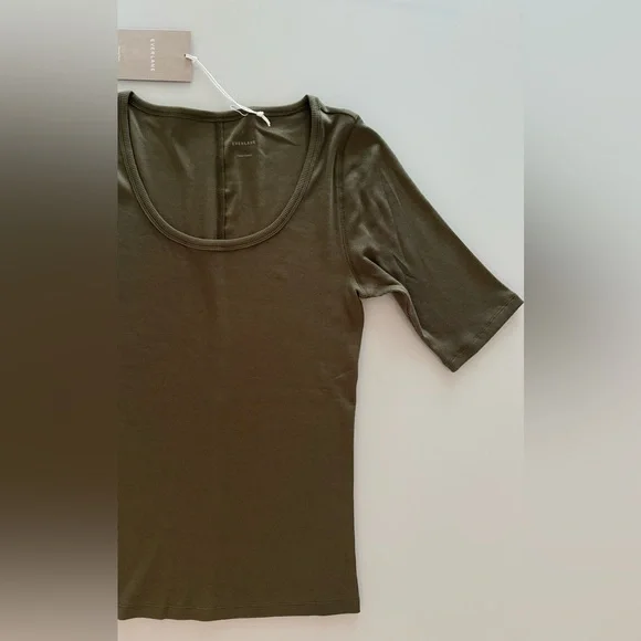 Everlane Luxe Rib Scoop-Neck Tee- Elbow Length Sleeves- Olive Green- Size L- NWT - Picture 4 of 6